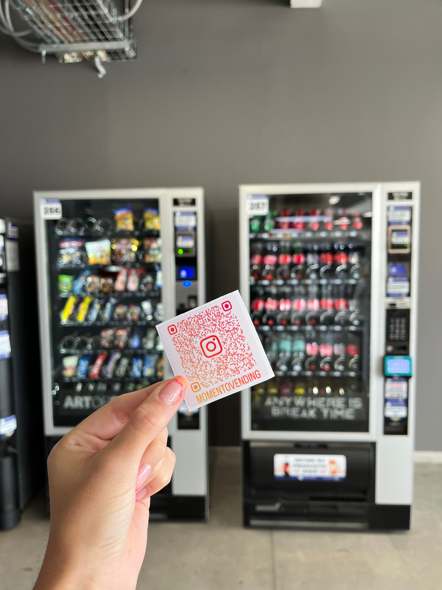 Máquinas vending con QR de Momento Vending